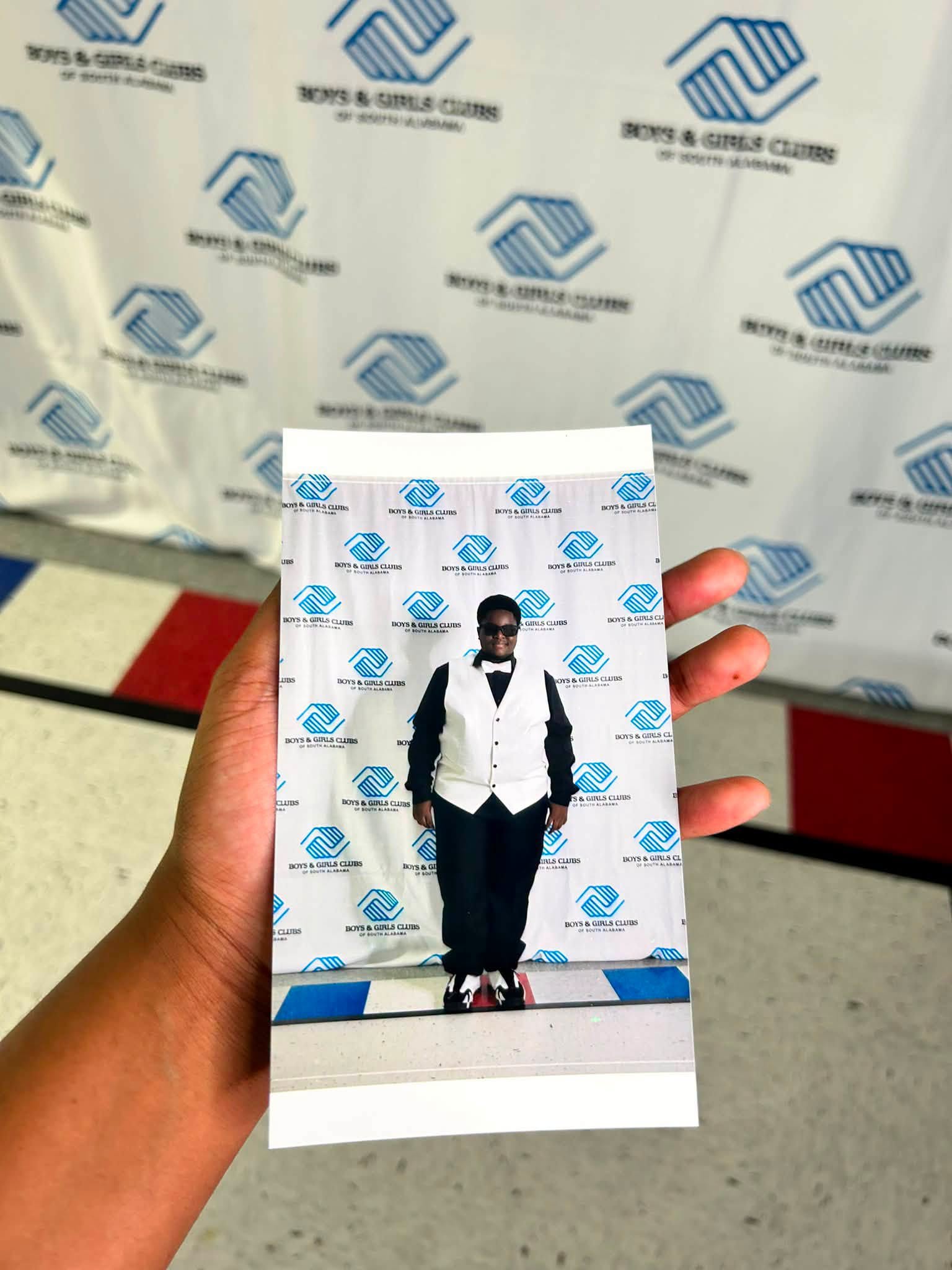 2026 Whitley Clubhouse Sneaker Ball photo 2